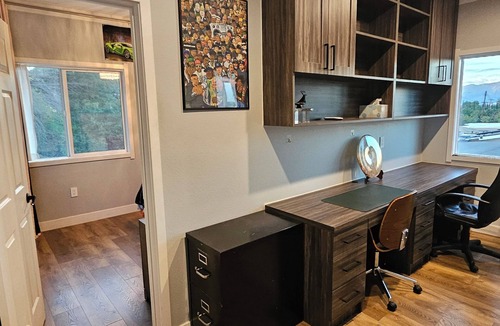 Hacienda Heights House | Main House~Two Baths~Full Kitchen~Two Queen-size Beds~讲中文