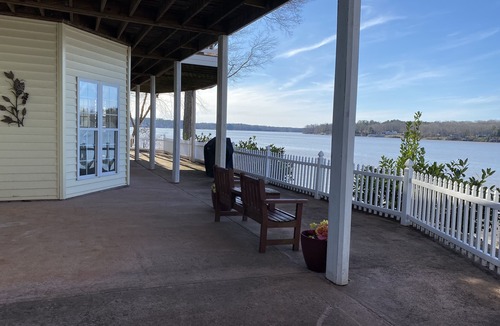 Macon House | Main Lake Luxury and spectacular panoramic views! Sleeps 8!