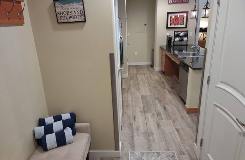 Winter Park Condo | Main Level Private Entry-Steps from slopes