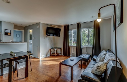 Royal Oak Apartment | Main Street Luxury 1 bedroom apartment