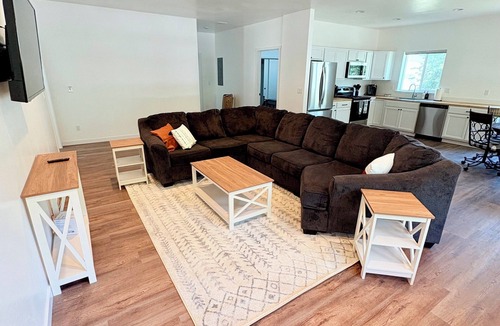 Riggins House | Main Street Retreat! Charming 3 Bedroom House in the heart of Riggins!