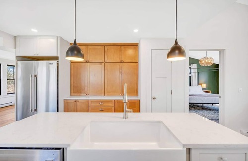 Ellsworth House | Maine Acadia Retreat