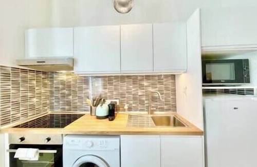 Saint-Nazaire Apartment | Maine I Close to the train station I Comfortable