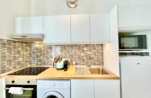 Saint-Nazaire Apartment | Maine I Close to the train station I Comfortable