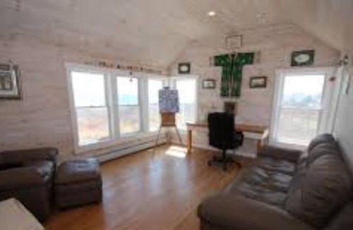 Lubec House | MAINE'S CRASHING SURF