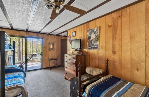 Moneta House | Maine Stay | 3 Bed, 3 Bath