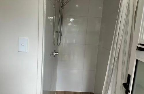 Sunnybank House | Mains Rd studio 带沙发阳光房 M8