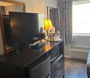 Phoenixville Hotel | Mainstay Inn