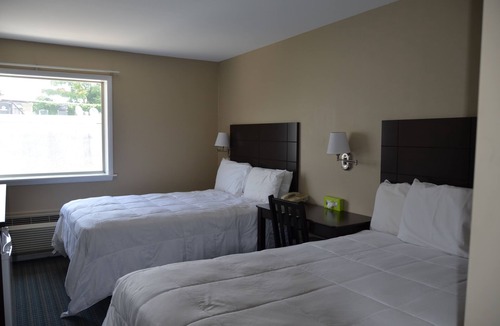 Phoenixville Hotel | Mainstay Inn