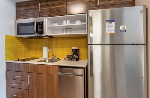 Carlsbad Hotel | MainStay Suites Carlsbad South