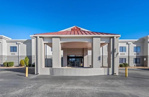 Decatur Hotel | MainStay Suites Decatur River City