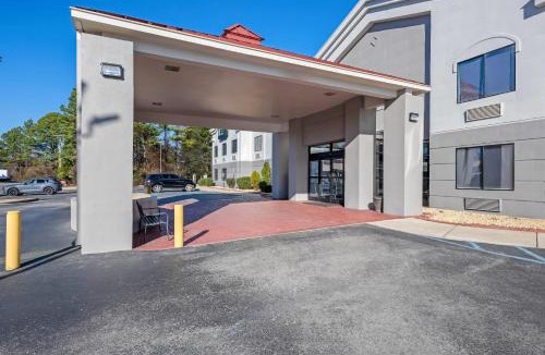 Decatur Hotel | MainStay Suites Decatur River City