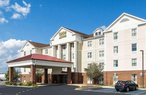 Dover Hotel | Mainstay Suites Dover