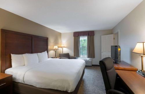 Foxboro Hotel | MainStay Suites Foxboro - Mansfield