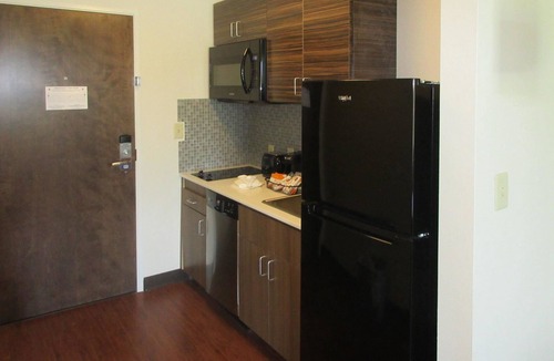 Geismar Hotel | MainStay Suites Geismar - Gonzales