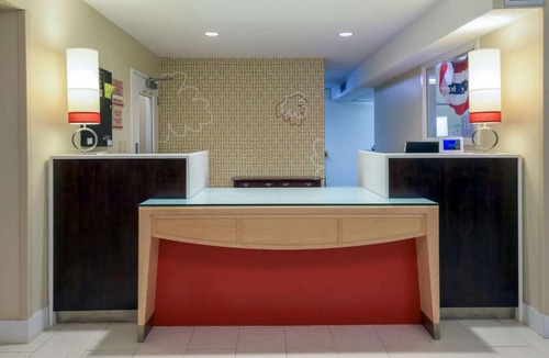 Meriden Hotel | MainStay Suites Hartford Meriden