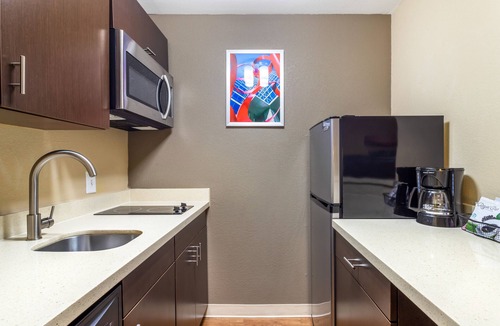 Nassau Bay Hotel | MainStay Suites Houston NASA/Clear Lake