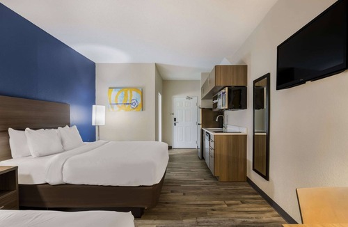 Joliet Hotel | MainStay Suites Joliet I-80