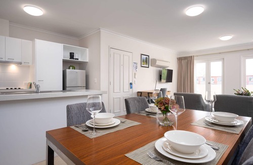 Kew Apartment | MainStay Suites Kew