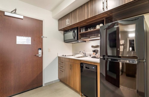 Lancaster Hotel | MainStay Suites Lancaster Dallas South