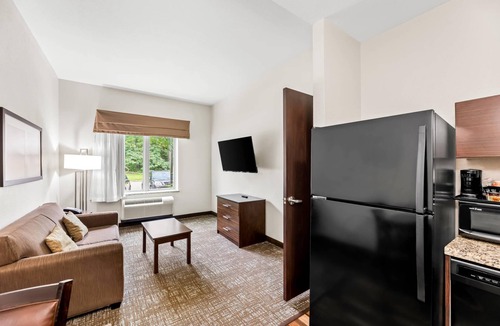 Lufkin Hotel | MainStay Suites Lufkin