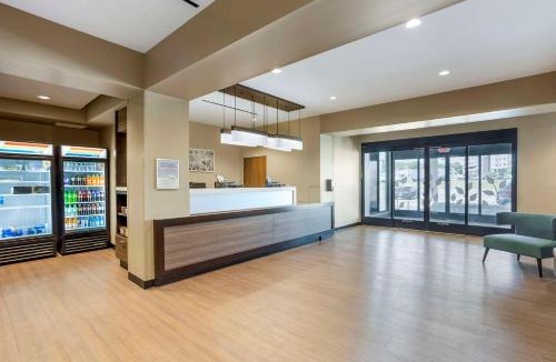 York Hotel | MainStay Suites North - Central York