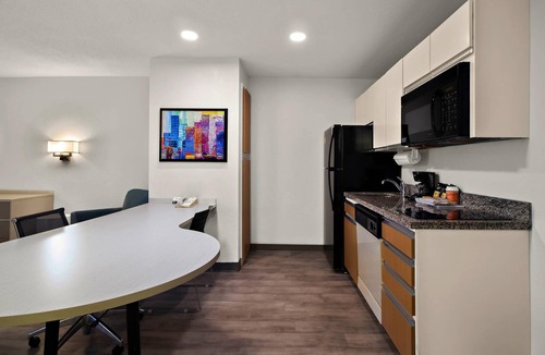 Altamonte Springs Hotel | MainStay Suites Orlando Altamonte Springs