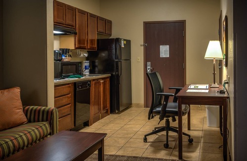 St. Robert Hotel | MainStay Suites St. Robert - Fort Leonard Wood