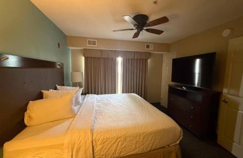 East Beltline Hotel | MainStay Suites