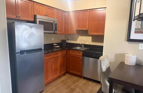 East Beltline Hotel | MainStay Suites