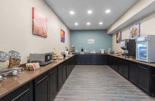 Waukee Hotel | MainStay Suites Waukee - West Des Moines