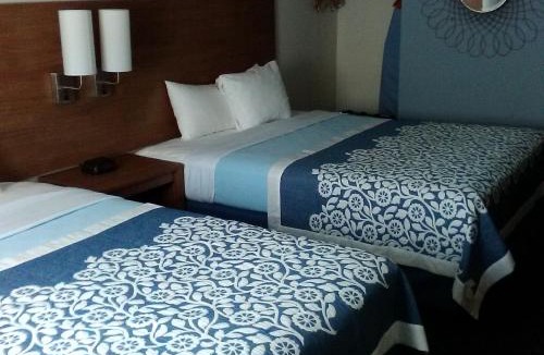 Doylestown Hotel | Mainstreet Inn