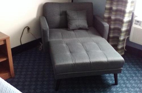 Doylestown Hotel | Mainstreet Inn