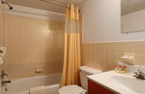 Doylestown Hotel | Mainstreet Inn