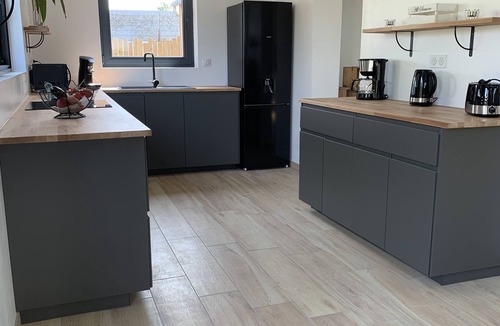 Plouneour-Trez House | Maison Ty Ruz à 120m de la Plage