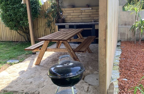 Plouneour-Trez House | Maison Ty Ruz à 120m de la Plage