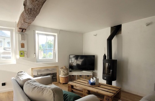 Saint-Leger-du-Bourg-Denis House | Maison Atypique, Idéale Armada