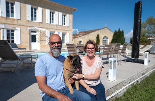 Saint-Sulpice-de-Faleyrens House | Maison du Grand Chêne: Holiday Home with Wi-Fi in the Heart of the Vineyards