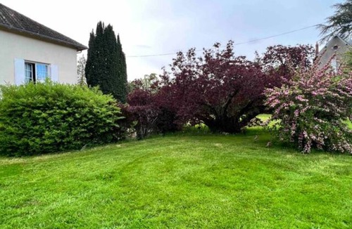 Saint-Sulpice-les-Feuilles House | Maison-location-vacances-saint Sulpice les Feuilles - 4pers - 2ch