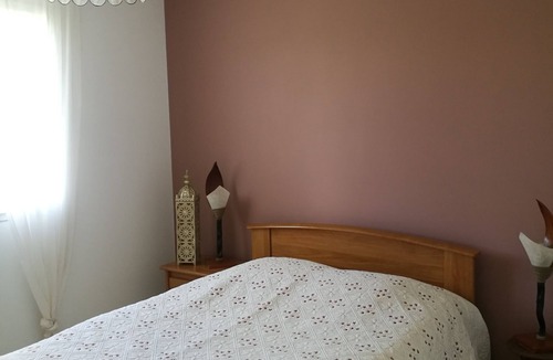 Saint-Agnant-de-Versillat House | Maison Vacances 6 Personnes