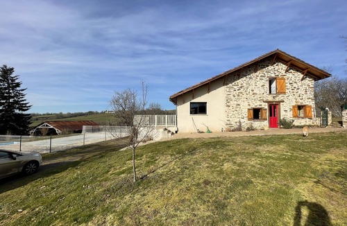 Saint-Constant-Fournoules House | Maison de Campagne Avec Piscine Privative Chauffée