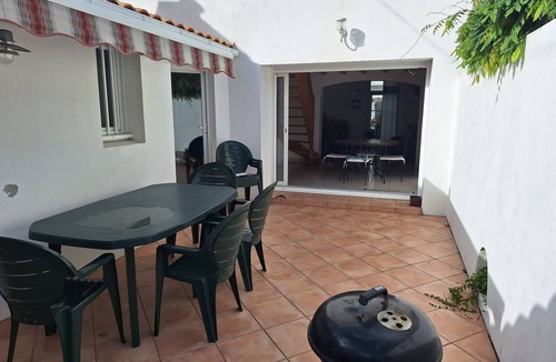 Saint-Gilles-Croix-de-Vie Villa | Maison 100m de la Plage de Boisvinet. 6 Personnes . 3 Chambres