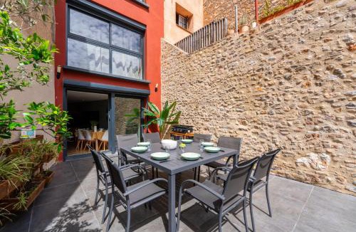 Saint-Hippolyte House | Maison de caractère calme à 5 minutes des plages