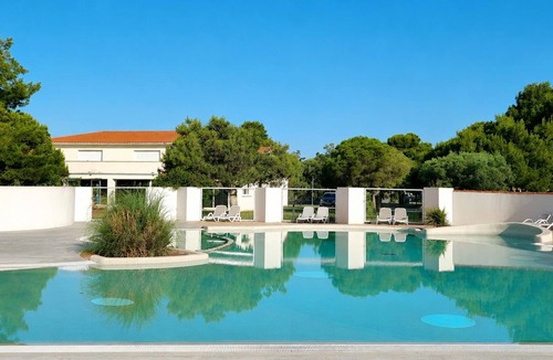 Torreilles House | Maison à étage | Salle de Fitness, Piscine + Spa