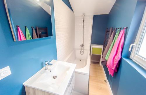 Quartier Doulon-Bottiere House | Maison à 10 min du centre dans avenue privée !