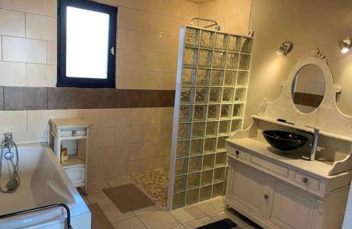 Croisilles House | Maison à 10 min du haras du pin