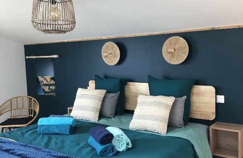 Chambles House | Maison à Chambles, jardin, jacuzzi