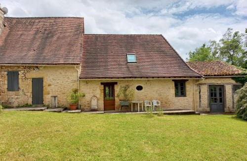 Lanquais House | Maison à la campagne