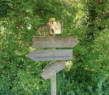 Lanquais House | Maison à la campagne