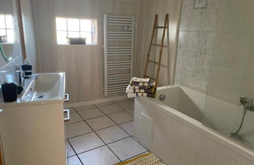 Lupersat House | Maison à la campagne